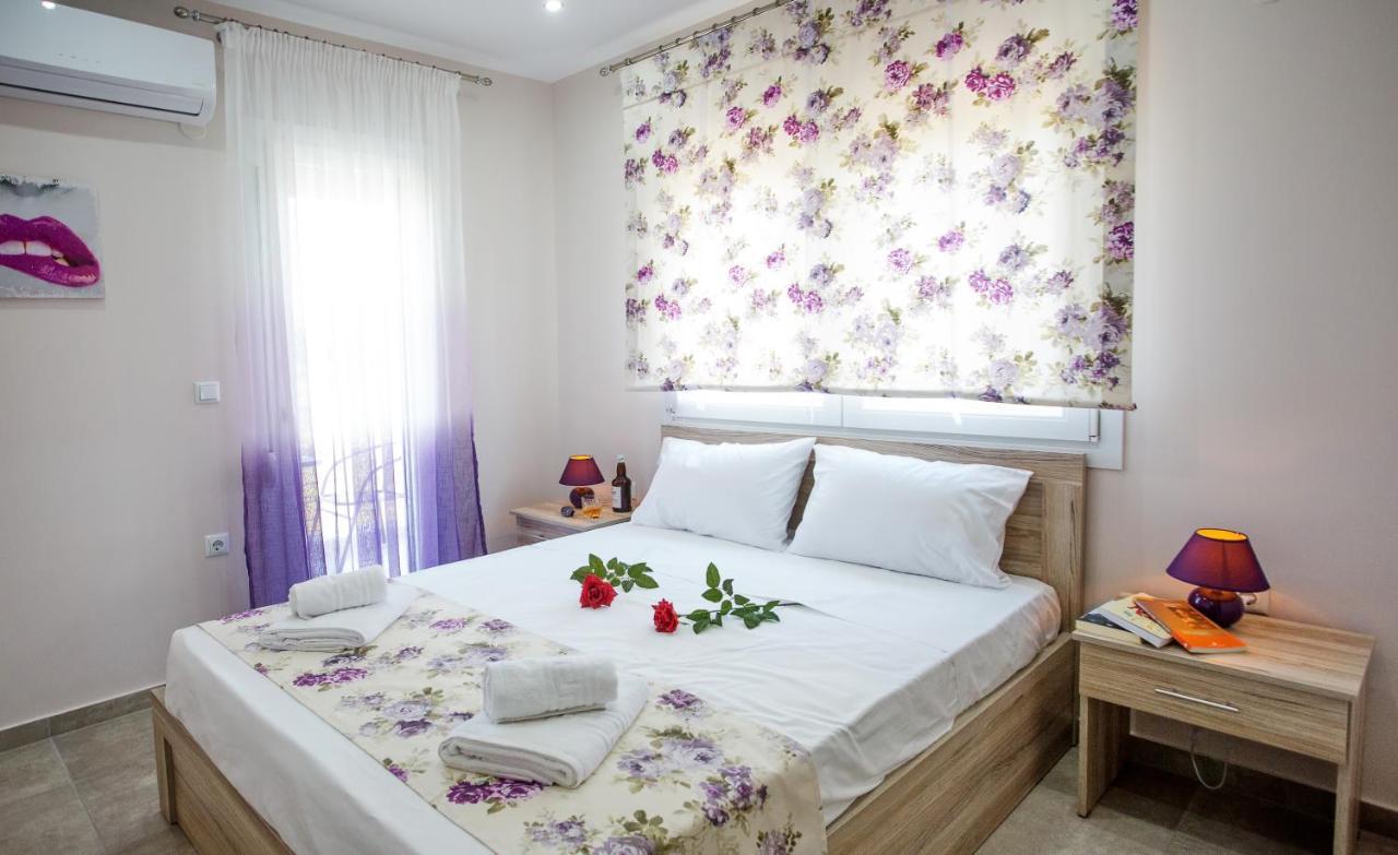 Apartamento Kaiafas Luxury Philoxenia Néa Péramos Exterior foto