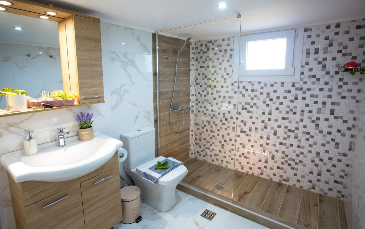 Apartamento Kaiafas Luxury Philoxenia Néa Péramos Exterior foto
